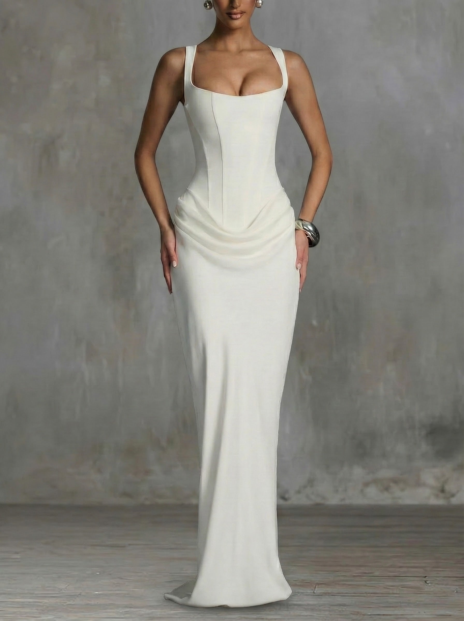 Luna · Maxikleid mit quadratischem Ausschnitt