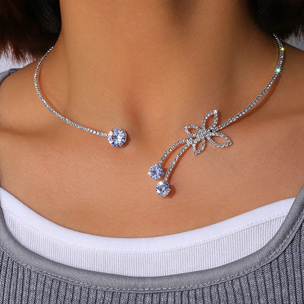 Choker Fioritura di Cristalli